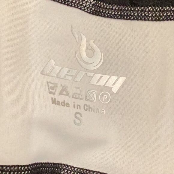 NWT Beroy Padded Biker Shorts Size Small - Picture 7 of 7